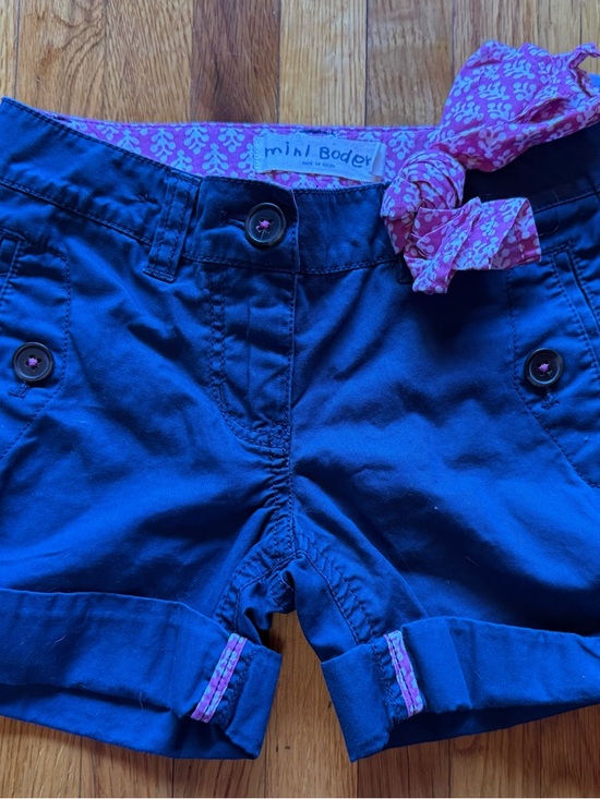 Mini Boden Other - Mini Boden Navy Shorts with Pink Trim and Bow
